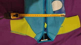 Neopreno bebé. 12-18 meses. Tribord