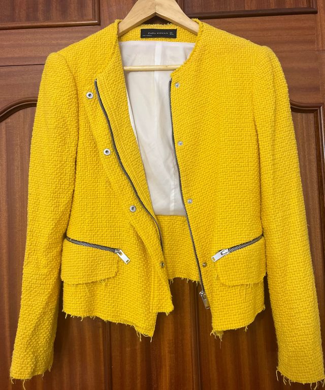 chaqueta amarilla zara talla l
