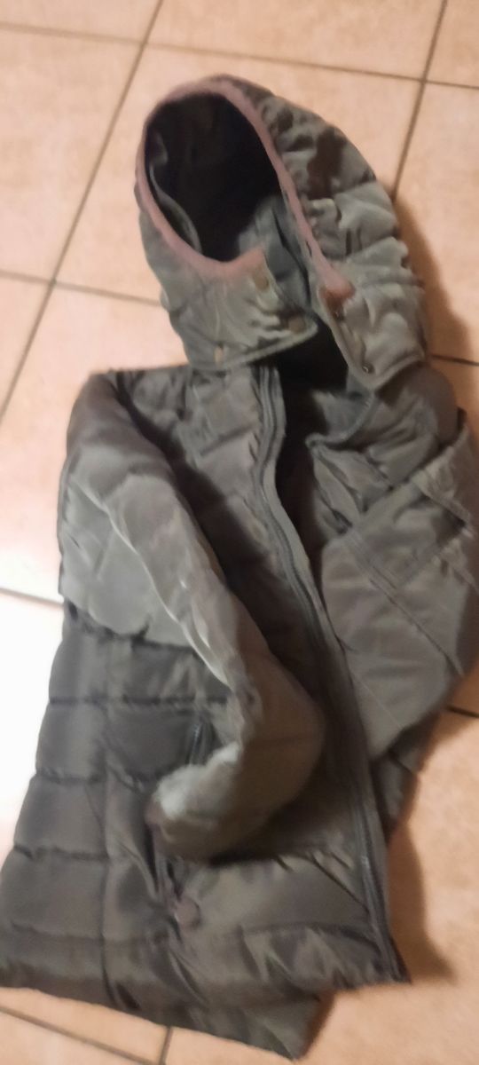 Giubbotto con cappuccio taglia s