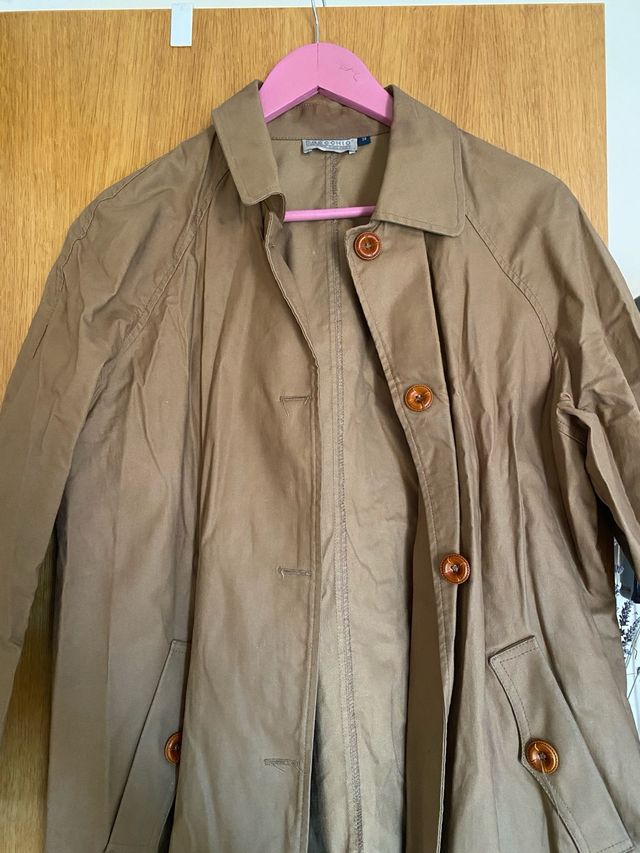 Gabardina beige de Precchio