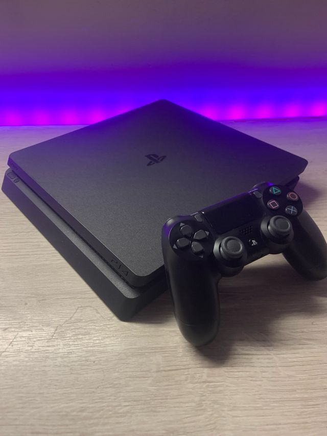 PS4 in eccellenti condizioni
