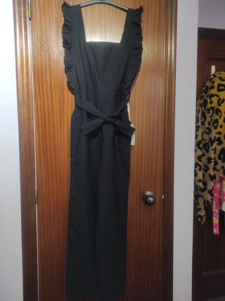 Mono elegante a estrenar.