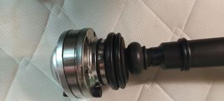 ARBOL DE TRANSMISION AUDI A3-BORA-GOLF IV