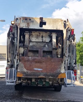 Camion de basura Iveco stralis 2009