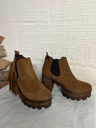 BOTIN FLECOS HANGAR PIEL TALLA 38