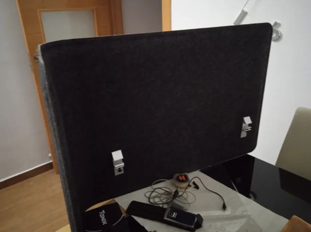Separador mesa escritorio Ikea