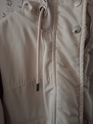 Cazadora Bershka beige