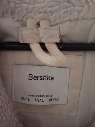 Cazadora Bershka beige