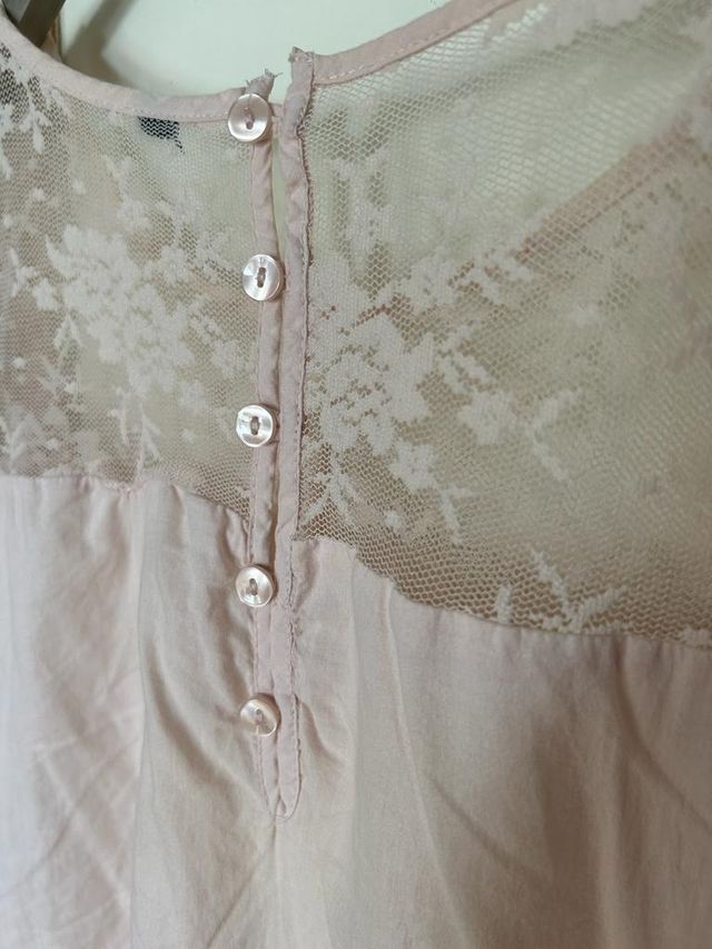 Blusa T.S rosa con encaje 