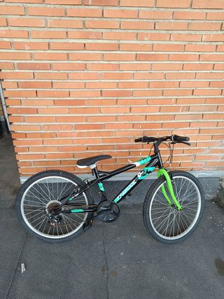 Bicicleta 24 pulgadas COMO NUEVA 