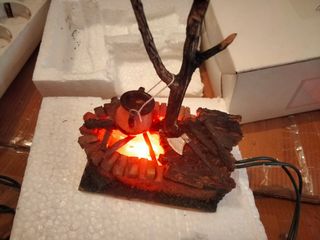 Olla caldero columnas romanas luz Belén