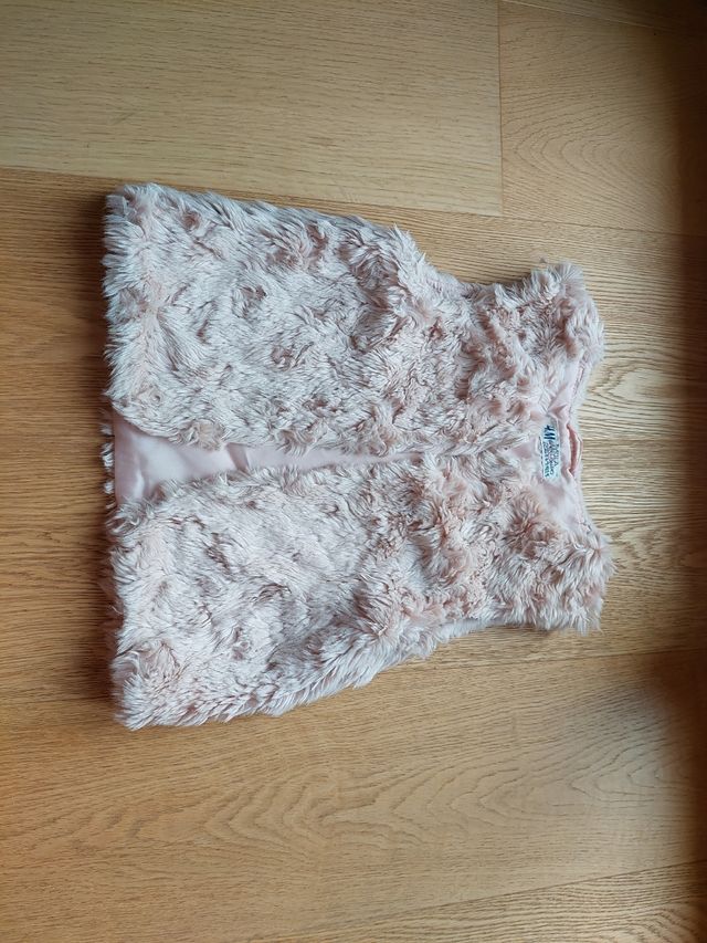 Chaleco pelo rosa