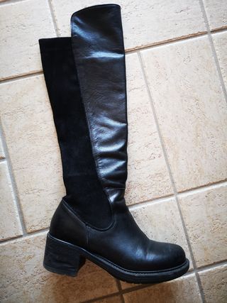 Stivale nero alto 