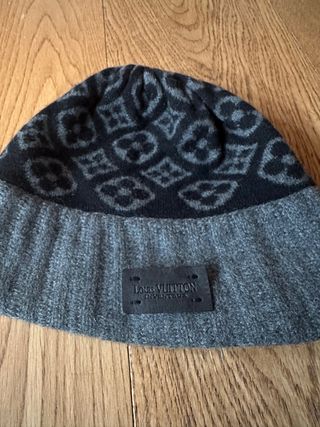 berretto cashmere L V