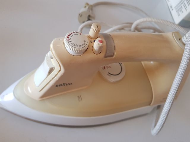 Plancha de ropa Braun