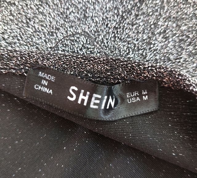 Top plateado de fiesta de shein