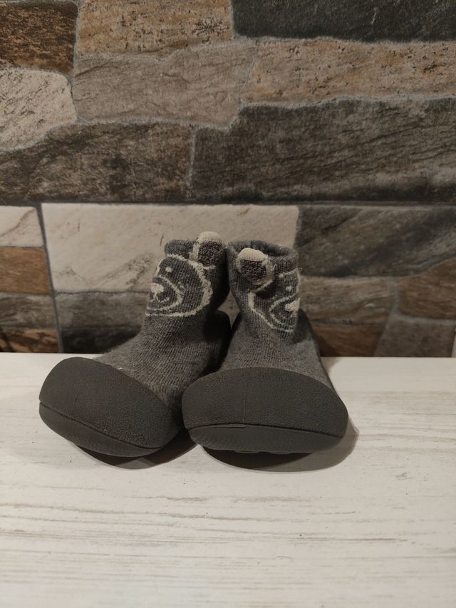 Zapatos primeros pasos attipa número 20
