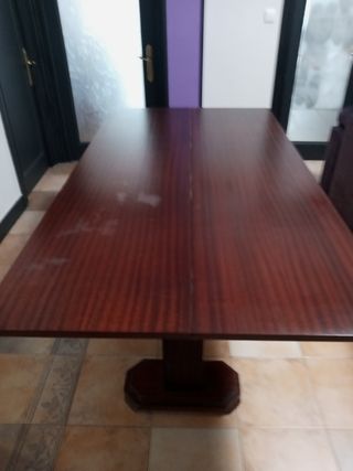 Retiro anuncio YA Mesa comedor antigua