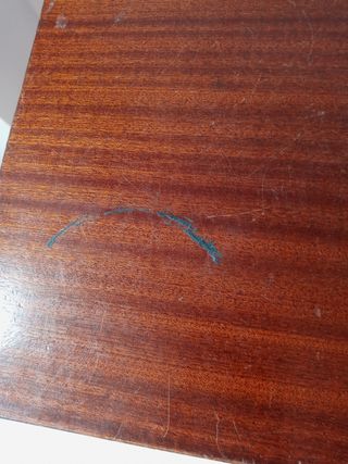 Retiro anuncio YA Mesa comedor antigua