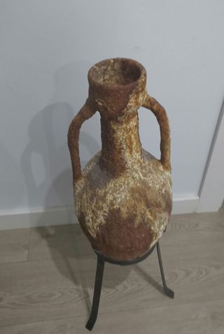 Anfora marina romana. Replica envejecida