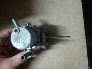 BOMBA GASOLINA SEAT: 127 SPORT, 128.