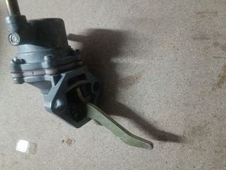 BOMBA GASOLINA SEAT: 127 SPORT, 128.