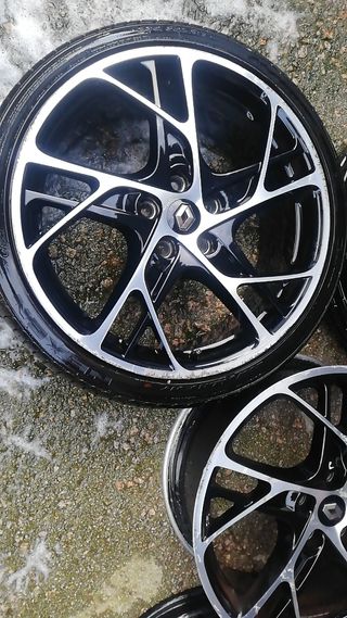 Llantas megane rs trophy