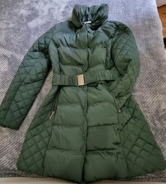 Chaqueta acolchada verde oscura