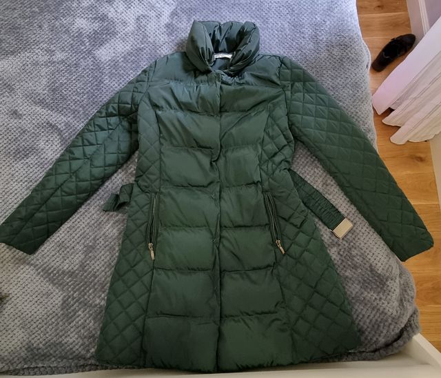 Chaqueta acolchada verde oscura