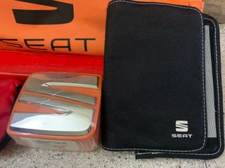 SEAT KIT EMERGENZA PRIMO SOCCORSO + PORTADOCUMENTI