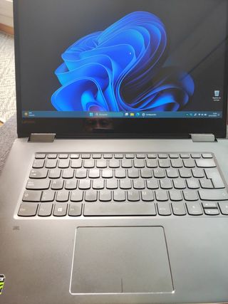 i7 Yoga 720 15ikb
