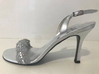 Sandalias de fiesta Stuart Weitzman, nº 40