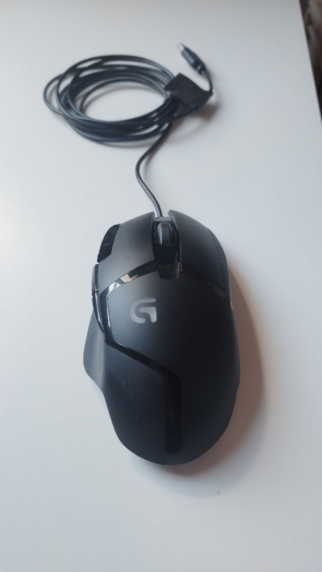 Ratón Logitech G402