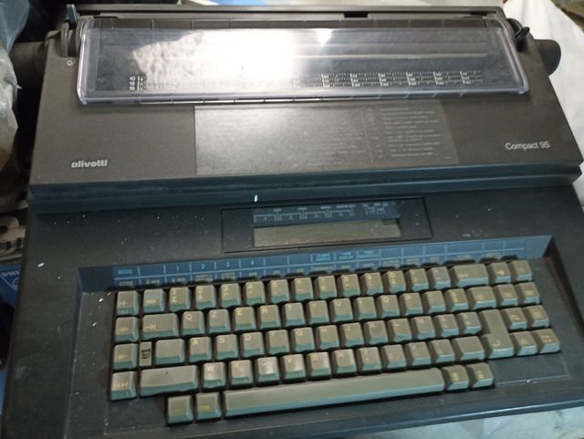 Macchina da scrivere