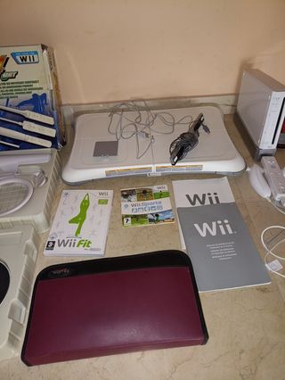CONSOLA WII CON LOS ACCESORIOS. Regalo juegos 