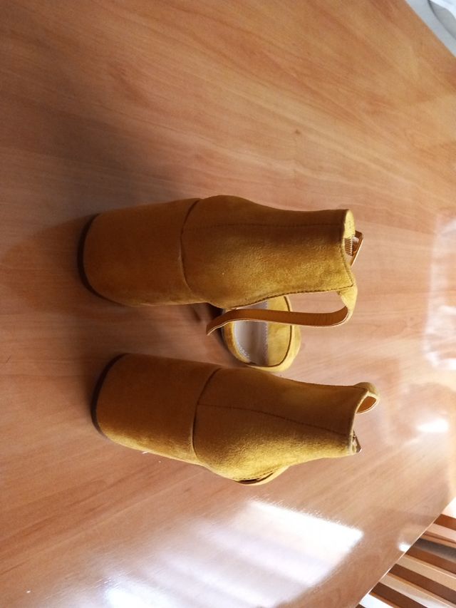 Zapatos tacón nº 40 sin estrenar