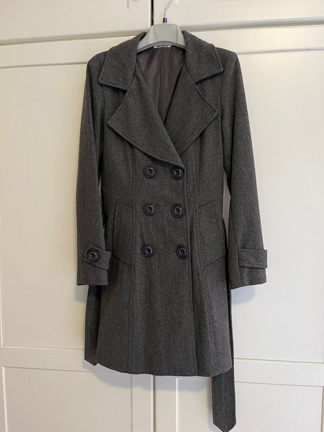 Cappotto con cintura