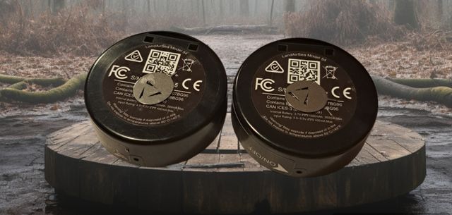 2xLocalizator gps traker Silver-cloud