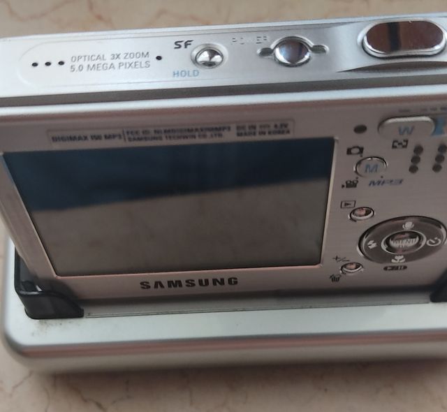 Macchina fotografica Samsung mp3 digimax i50