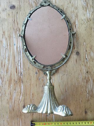 Espejo de tocador en bronce