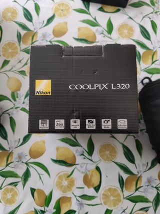 Nikon Coolpix L320