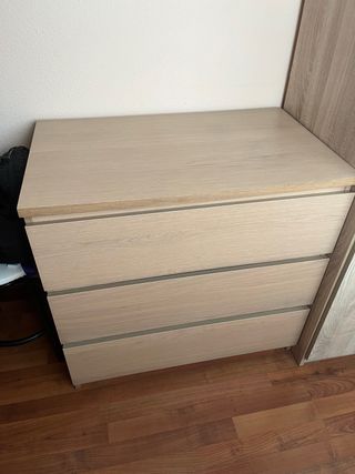 comoda como nueva de ikea 