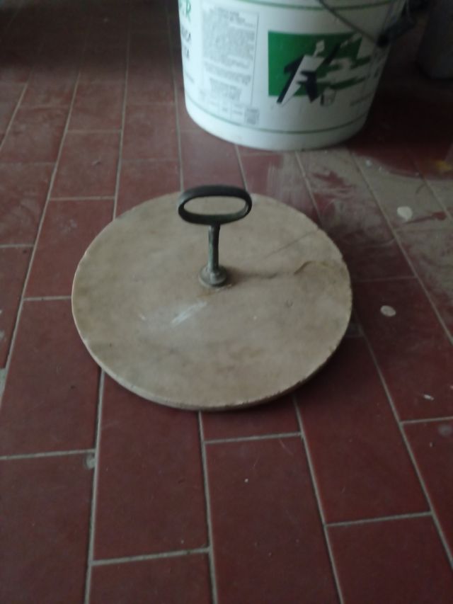 Chiusini toilette antichi