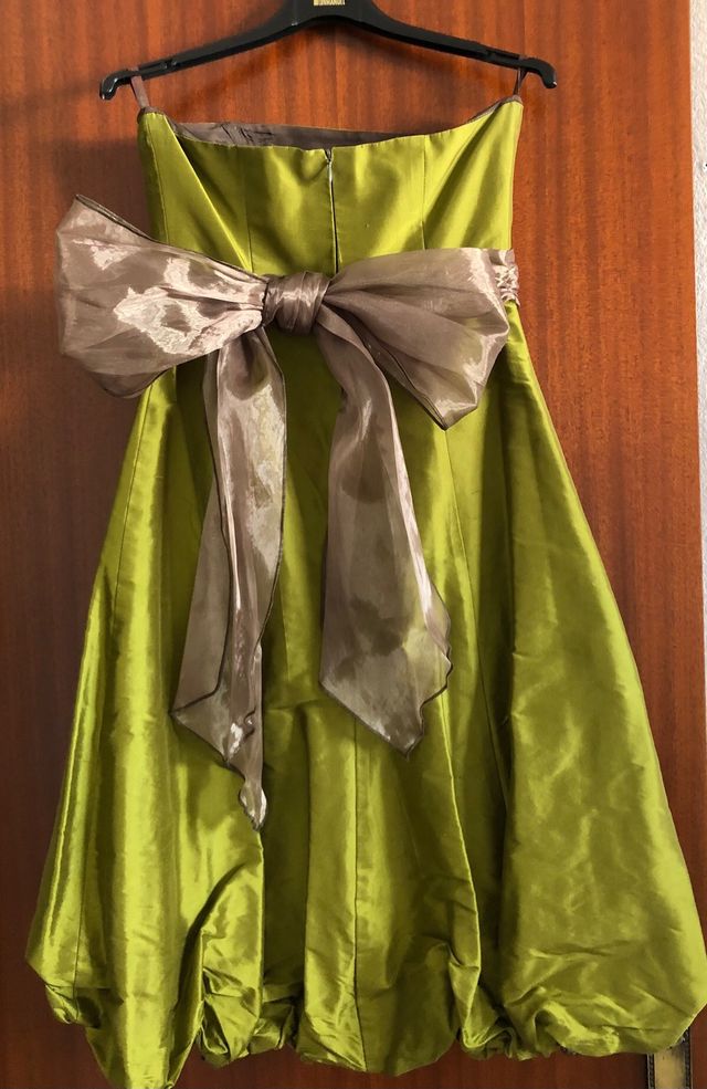 Vestido de fiesta palabra de honor