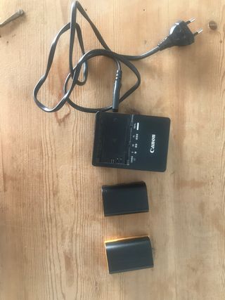 Cámara Canon 7D con muchos acesorios