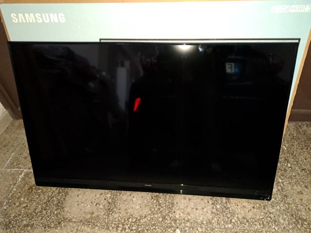 Samsung TV 49 Pollici Guasta per Ricambi