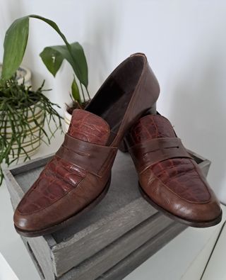 Mocasines marrones mujer con tacón