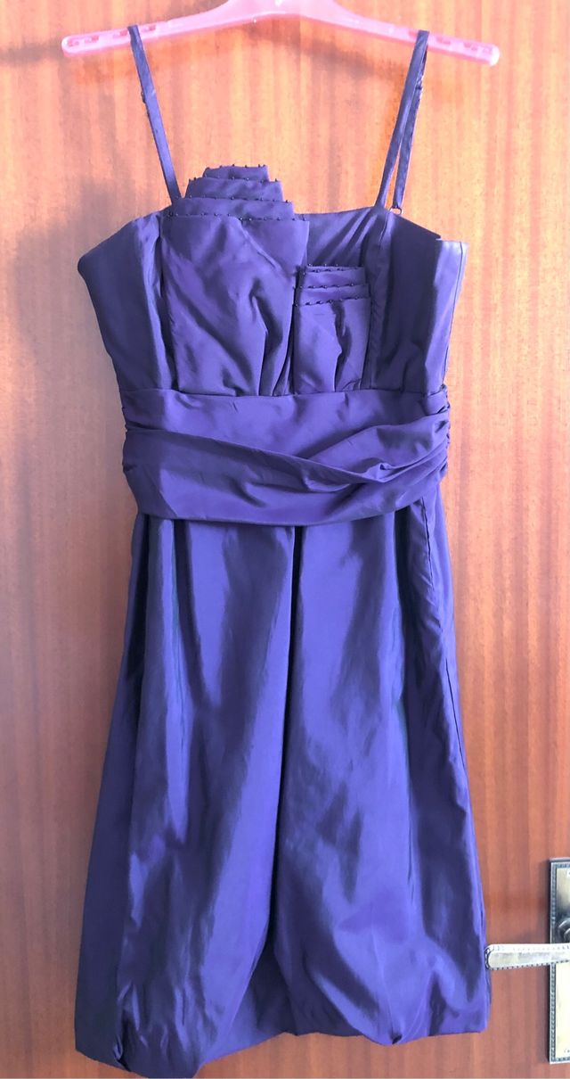 Vestido de fiesta morado