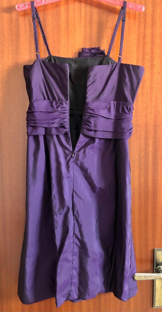 Vestido de fiesta morado