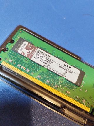 Memoria RAM Kingston 2gb 667 